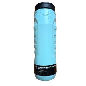 Under Armour Sideline Squeeze 32 oz. water bottle in Breeze Blue-NEW